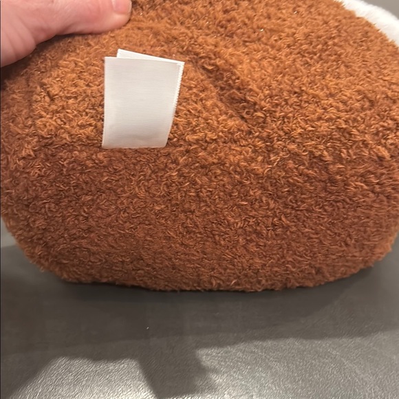 Bum Bunz Chrissy Snowy Cabin Plush NEW - Picture 5 of 6